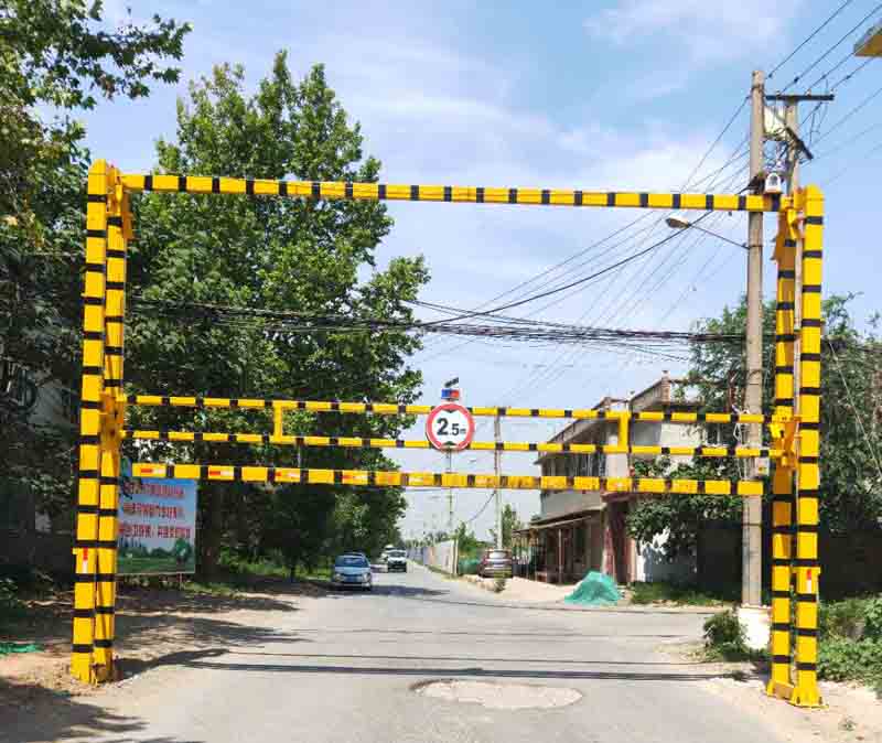 兴安农村道路限高架